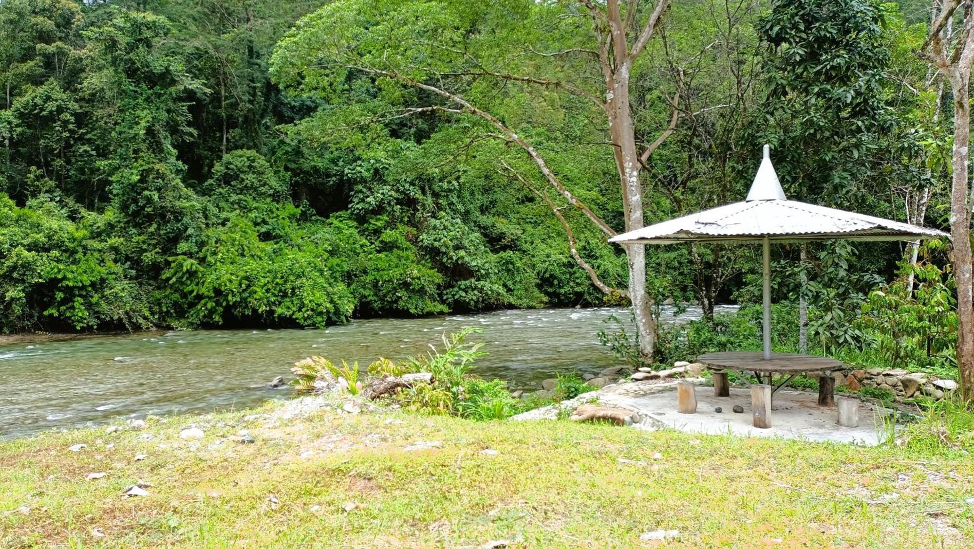 Oyo Home 90491 Flinstone Lodge Kota Kinabalu Buitenkant foto